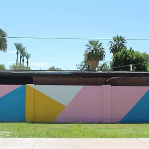 Holiday home Newly Remodeled Mid Century Saguaro House, Phoenix